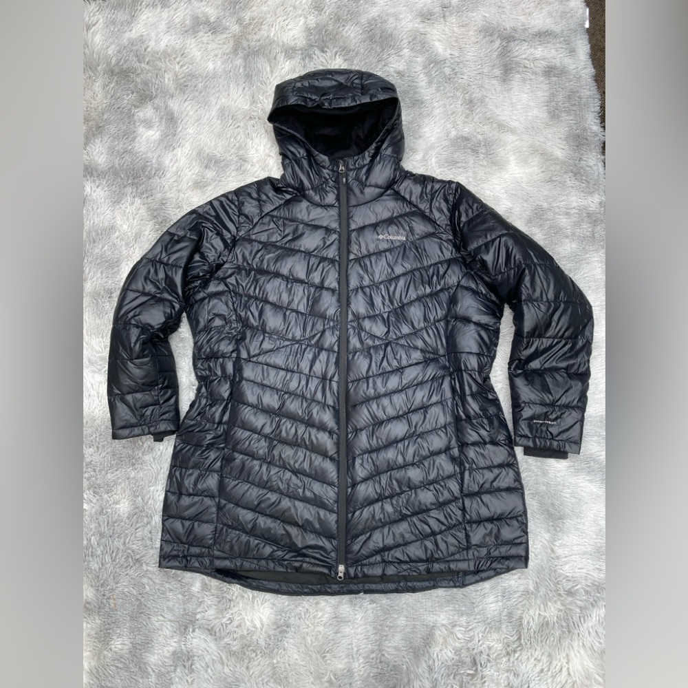 Columbia Women's Hooded Packable Puffer Jacket in Charcoal - Picture 2 of 12
